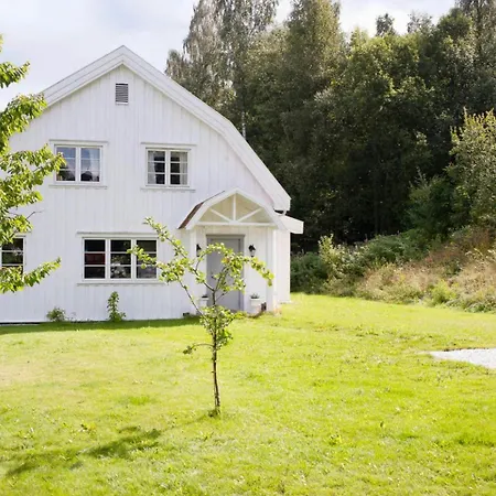 Nyaraló Antique House With View Near Lillehammer