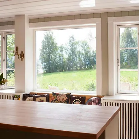 Antique House With View Near Lillehammer 別荘