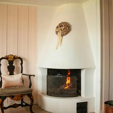 Antique House With View Near Lillehammer 別荘 *